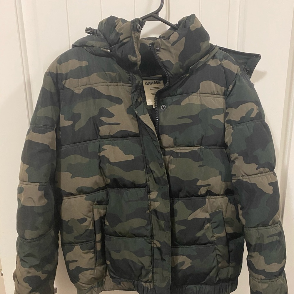 Garage coat